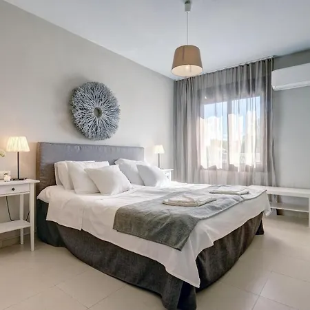 Puerto Banus La Maestranza Apartment *
