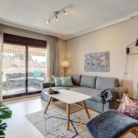 Puerto Banus La Maestranza Apartment *